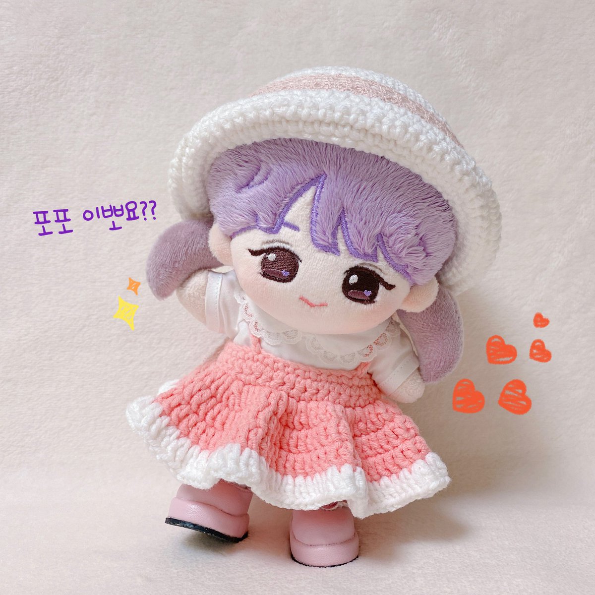 포포도 양갈래 머리칼 생겨따!!💜
양갈래 머리 오면 이뿌게 입히고 싶어서 모자랑 원피쮸도 만들어놨지요옹💖
너무 감사합니다(●’◡’●)ﾉ♥︎

#투베베 #포포윙