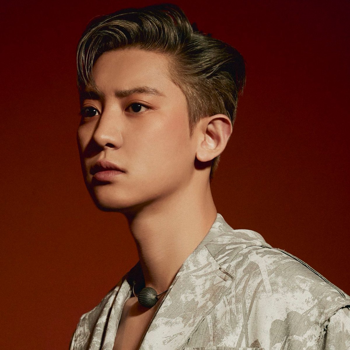 Velfexone's tweet photo. Park ChanYeol ha sido el miembro que más a mostrado amor y fidelidad para con EXO-L
Si crees en rumores falsos y armas boicot en su contra, les invito a dejar el fandom. Gracias
#MyAnswerIsEXO9
#DONT_FIGHT_THE_FEELING
#AlwaysByChanyeol
@weareoneEXO
#EXO https://t.co/UFlHc87mXj