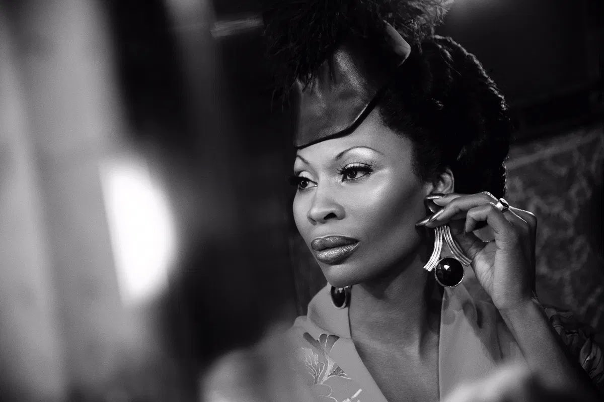 cammeronbur's tweet photo. In honour of pride month, I want to kick it off by sharing four black trans women who have, or are, currently shaping history. These women are all that pride represents; bravery, unity and love 🏳️‍🌈
• Munroe Bergdorf 
• Dominique Jackson 
• Marsha P Johnson 
• MJ Rodriguez https://t.co/bt7gxCiX3x