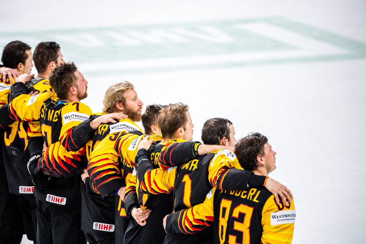 SPORT1 Public Relations (@sport1_pr) on Twitter photo Passend zum gestrigen Erfolg von <a href="/deb_teams/">Deutscher Eishockey-Bund</a> hat <a href="/SPORT1/">SPORT1</a> einen neuen Bestwert für diese #EishockeyWM aufgestellt: In der Spitze waren 1,66 Mio. Z. dabei. Im Schnitt fällt zum 2. Mal die Millionenmarke (1,03 Mio.). Dazu Marktanteile von 4,2% (Z3+) & 8,8% (M14-59) #deb #IIHFWorlds Passend zum gestrigen Erfolg von <a href="/deb_teams/">Deutscher Eishockey-Bund</a> hat <a href="/SPORT1/">SPORT1</a> einen neuen Bestwert für diese #EishockeyWM aufgestellt: In der Spitze waren 1,66 Mio. Z. dabei. Im Schnitt fällt zum 2. Mal die Millionenmarke (1,03 Mio.). Dazu Marktanteile von 4,2% (Z3+) & 8,8% (M14-59) #deb #IIHFWorlds