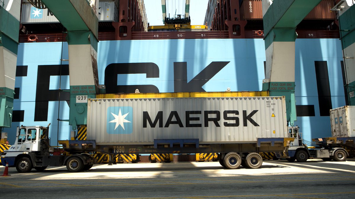 Maersk tweet media