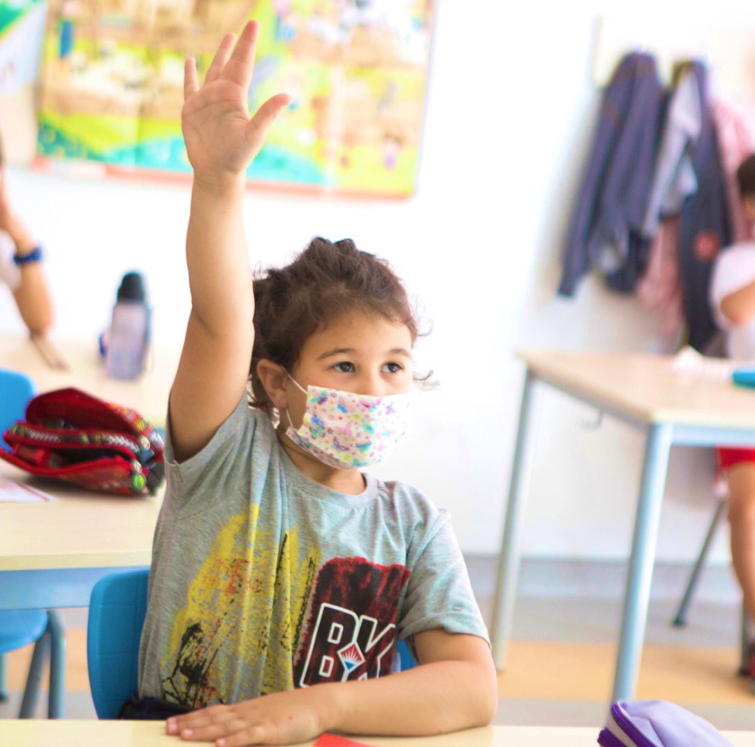 Öğrencilerimizle ve öğretmenlerimizle kampüslerimizde buluşmanın mutluluğunu yaşıyoruz. 

Okullarınıza hoş geldiniz. 🤗

#bahçeşehirkoleji ❤️💙