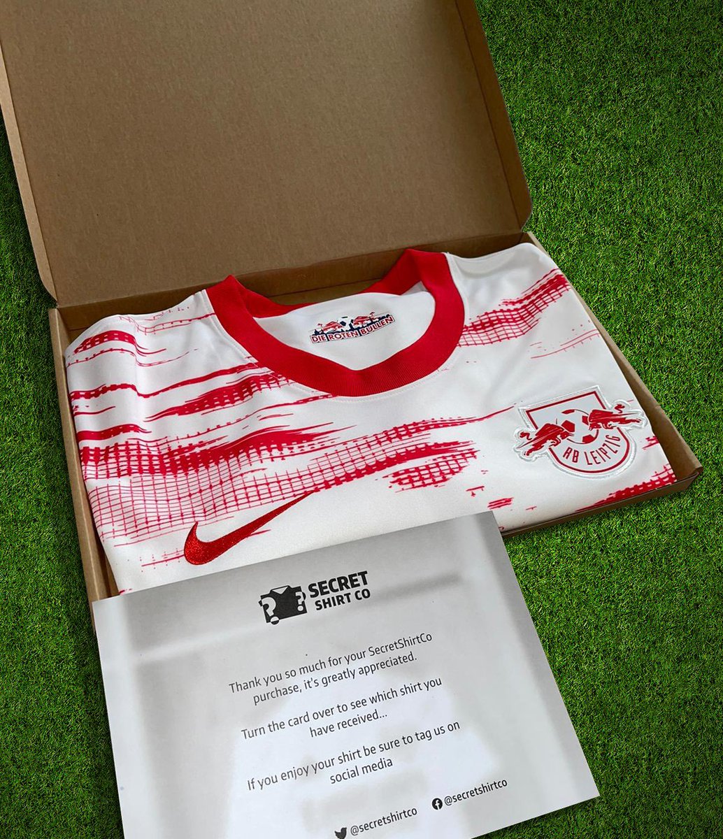 secretshirtco's tweet image. If Jesse Lingard scores first vs Austria tonight, we’ll giveaway a SecretShirt.co box 🚨👕

👇 How to enter:

🔃 Retweet this tweet
🤝 Follow us

📦 Good luck!