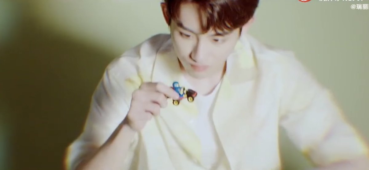 ً (@lookswinwin) on Twitter photo 