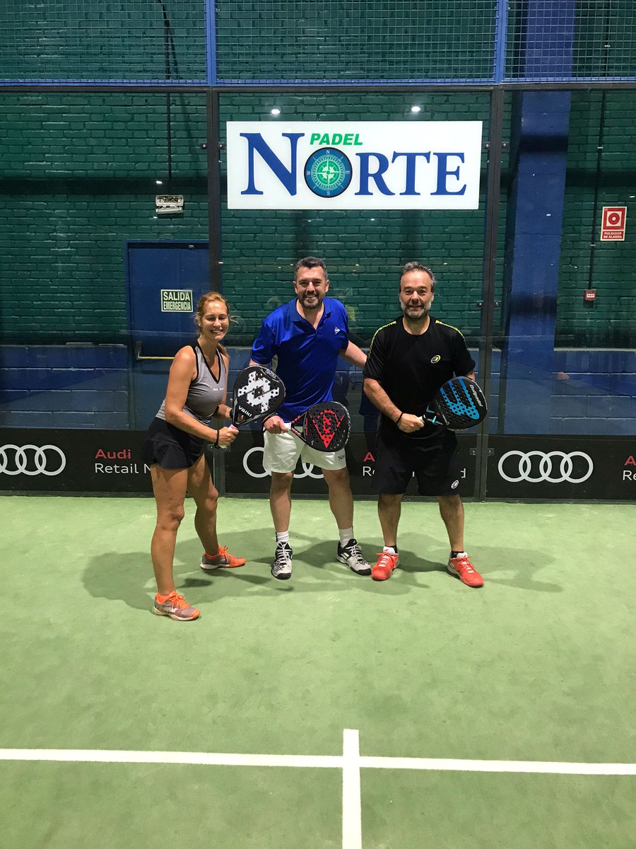 GRAN VISITA en Padel Norte...

Unos grandes amigos de Portugal han querido pasar parte de sus vacaciones jugando en Padel Norte...🎾💪🎾

padelnorte.com
.
.
.
#padel #padelnorte #alcobendas #sanse #deporte #madrid