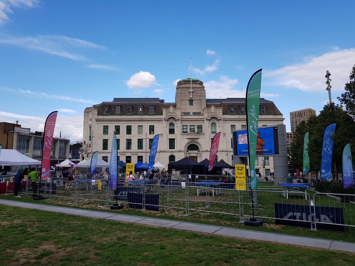 Royal_Greenwich's tweet photo. Holiday Fun Fridays are back! ๐Taking place on six Fridays through the summer school holidays and October half-term, great for the kids, great for everyone! FIRST EVENT! (footie) Friday 4 June, 12pm โ 7pm, General Gordon Square ๐https://t.co/T7Xw84SVgc #RGF21 @CCEventsUK1 https://t.co/6TOEdfAPrb