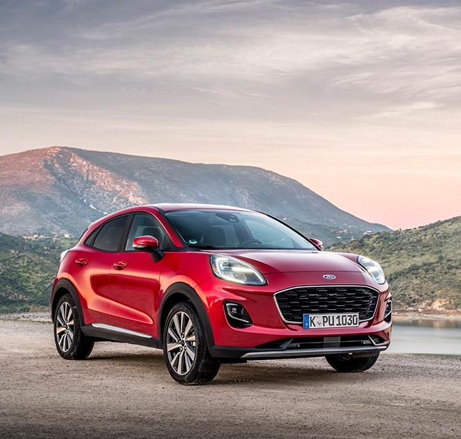 FordSpain's tweet photo. Nos impresiona nada más verlo… ¿Qué te parece el rojo fuego para nuestro #FordPuma #TitaniumX? 🔥 https://t.co/5WlDW9sg2W #FordHybrid https://t.co/Nvj5lnB1Cu