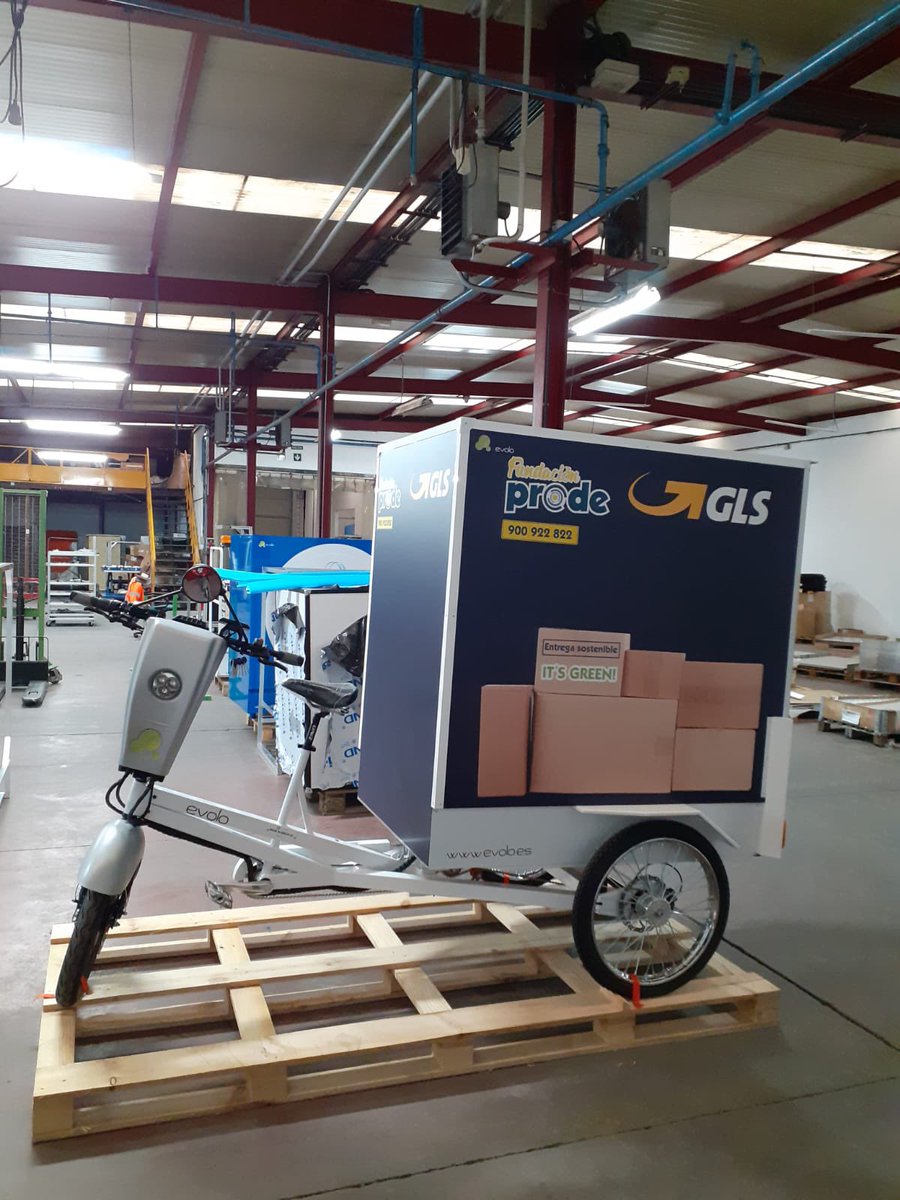 evoloelproex's tweet photo. Saliendo de nuestra planta 2 Evolo que se van hasta GLS 

#SomosEvolo #GenteEvolo https://t.co/KEUT6hhaWa