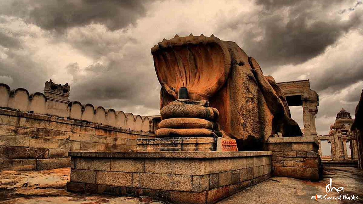 #Lepakshi Temple is an architectural marvel with hanging pillars and cave chambers as well as an enormous footprint that still remains. There are stories about the footprint and who it belonged to, do you know who’s footprint this might have been?
#VeerabhadraTemple #SacredSpaces