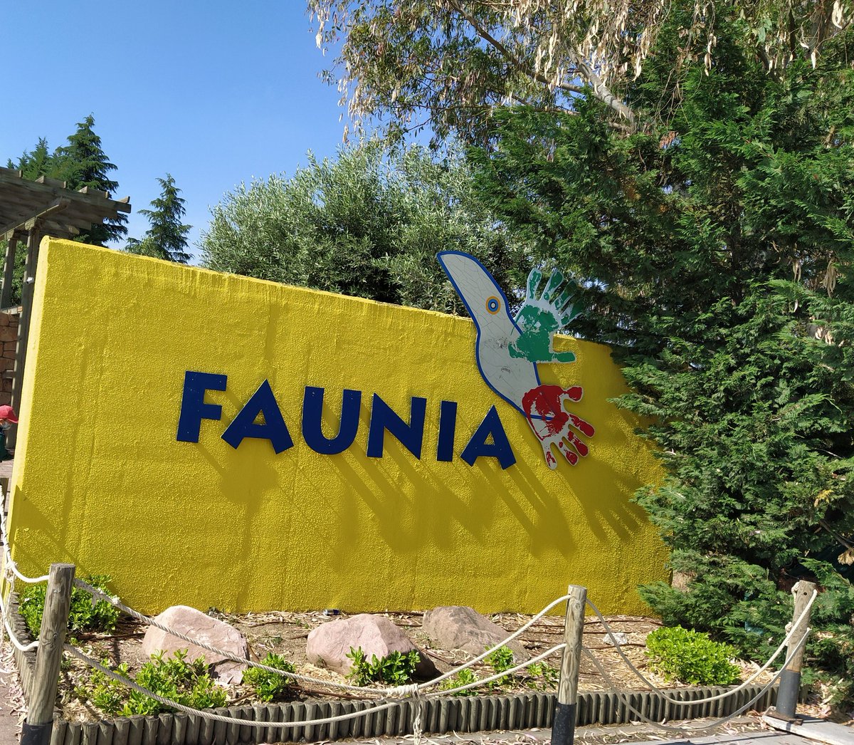 Llegamos!!!@HBSTORREJON <a href="/MHbst/">MayteHbst</a> <a href="/Patricia_HBST/">Teacher_Patricia</a>