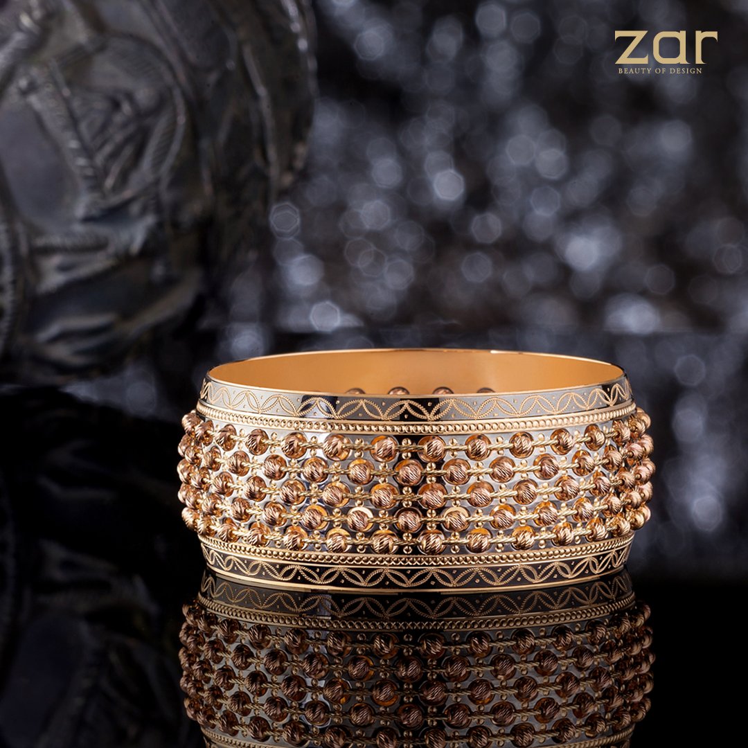 The #OrbCollection is unique in that it incorporates #gold beads into the designs which create an undulating, #shimmering effect. This captivating detailing adds layers of depth and appeal to this piece. 
#ZARJewels #ModernJewellery  #IntricateDesign #Royalty   #EmbraceConfidence