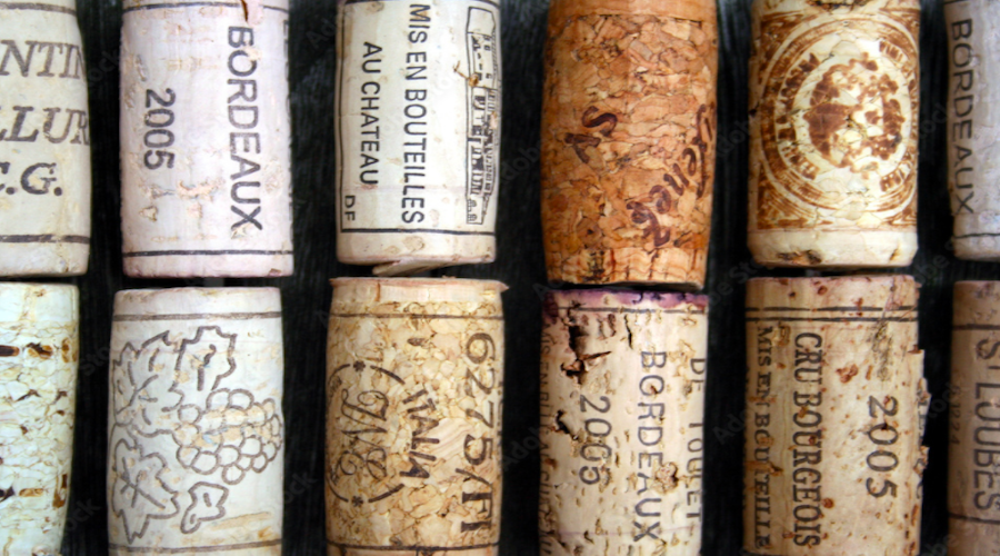 WineOwners1's tweet photo. Our view on a vintage: 2005 in #Bordeaux (contemplating red wines only):

https://t.co/f2OJKgV1Nb

#bdx05 #wine #finewine #winecollector #wineinvestor @MilesDavis82 https://t.co/CTLcnhpK6S