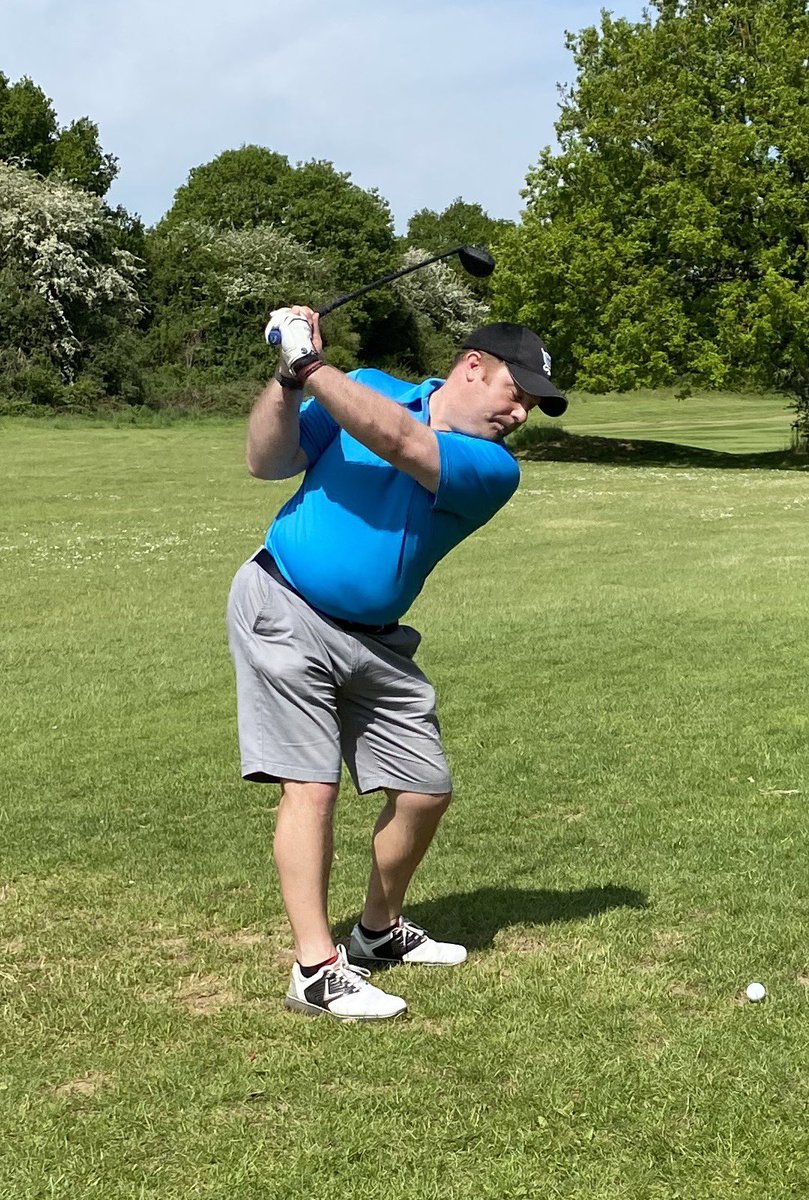 Gary Allen tweet media