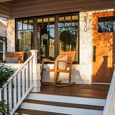 builtbybrosco's tweet image. #windsorwednesday - who wouldn&apos;t want a front porch like this?!

#windsorwindows #curbappeal #homeimprovement #windows #frontporch #craftsmandoor #keepcraftalive #buildersofig #contractorsofig #buildersofinsta #contractorsofinsta #brosco #porchremodel