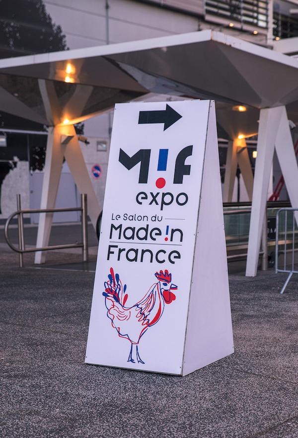 EliseKHIM's tweet photo. Entreprises d’Auvergne-Rhône-Alpes, saisissez l’opportunité d'exposer sur le salon Made In France @MIF_Expo avec la Région @auvergnerhalpes   : du 11 au 14 Novembre ! 
Modalités et candidatures : https://t.co/1d00iSbbjC
⏰Date limite : 26 juin https://t.co/oMwiK0jN1F