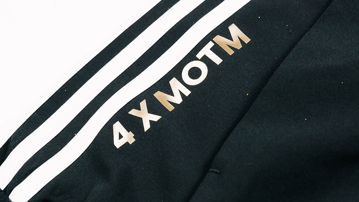 ESPNFC's tweet photo. Adidas have created custom UCL tracksuits for their eight Chelsea players 🏆

Each one contains two stars to mark the club’s UCL wins in 2012 and 2021 ⭐️⭐️

Kante’s tracksuit celebrates his four MOTM displays in Chelsea's last four UCL matches 🥇🥇🥇🥇 https://t.co/iUVyQqrod5