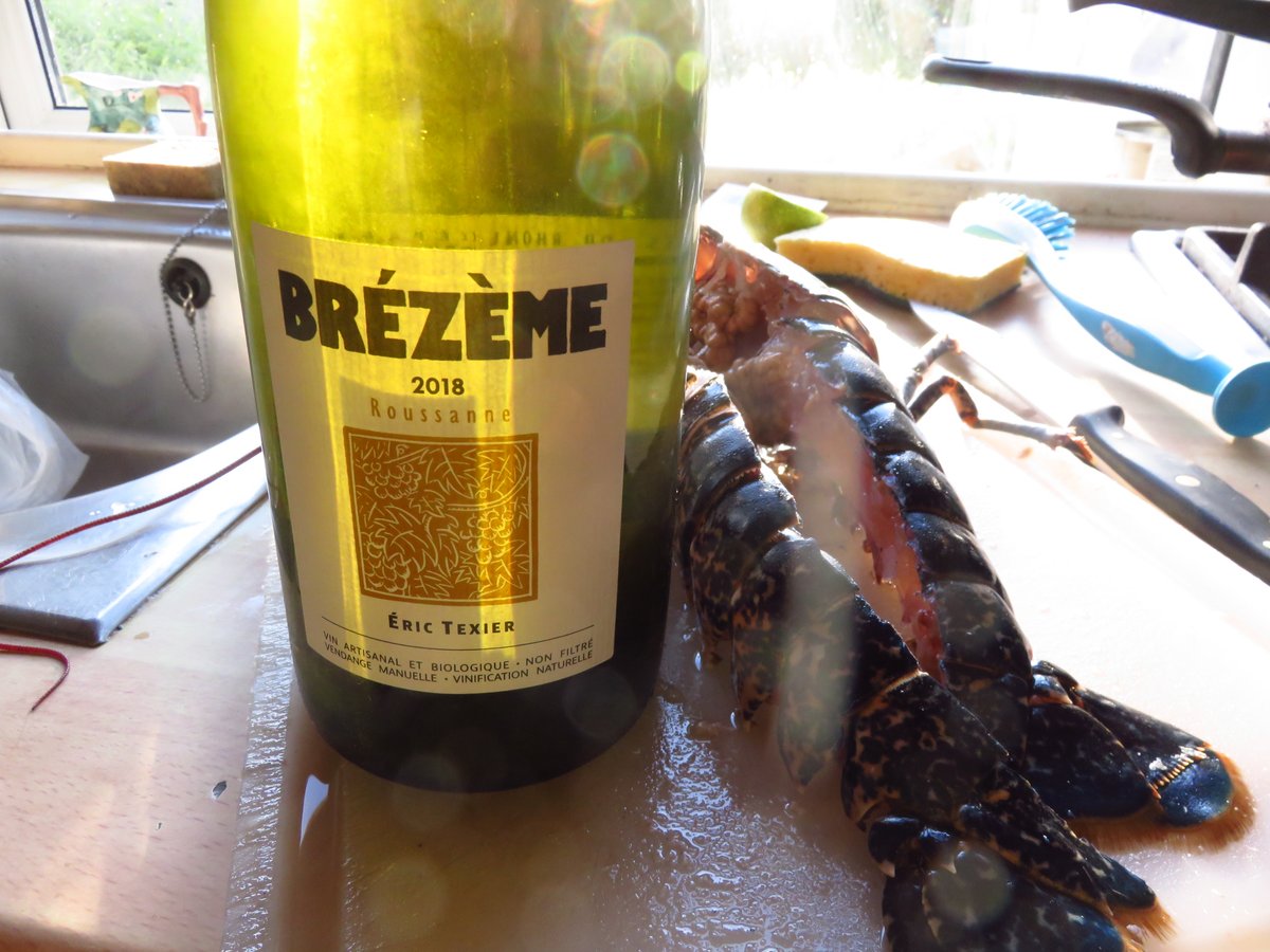 Tuesday so it must be lobster from <a href="/EddiesEdinburgh/">EddiesEdinburgh</a> with Brézème Roussanne 2018 from Éric Texier and pâtisserie from L'Angélou in Piershill.