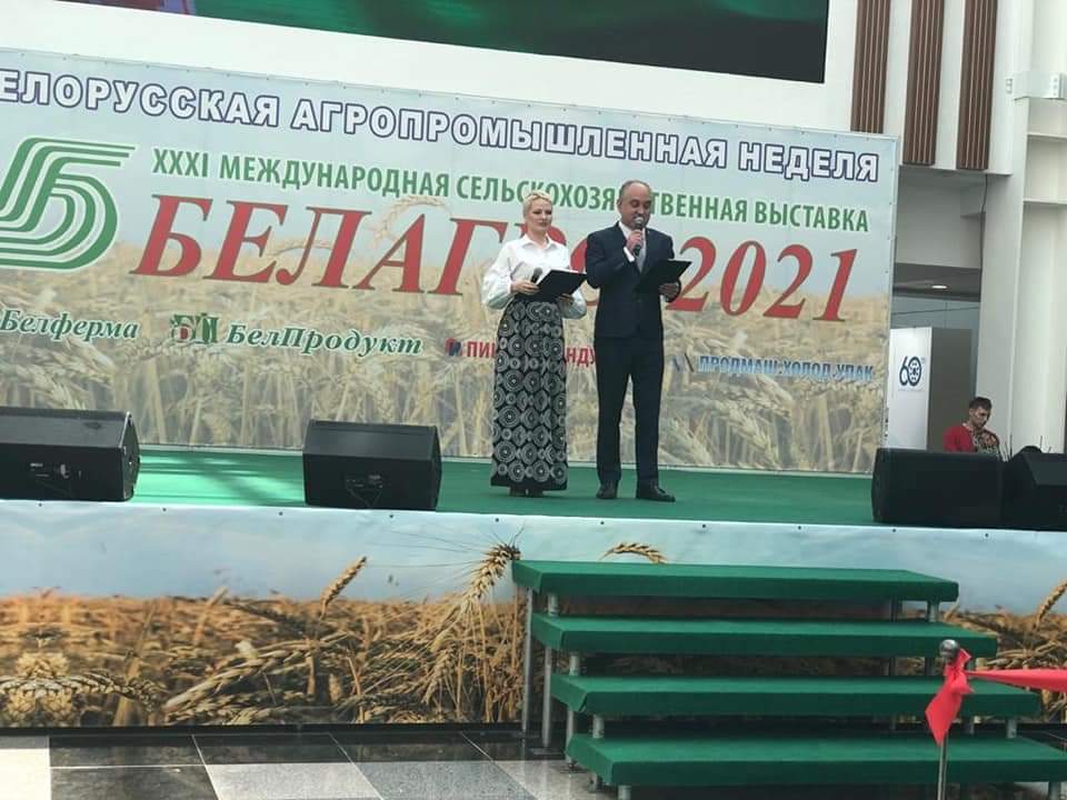 agrogovaz's tweet photo. Azərbaycan nümayəndə heyəti Minskə səfər edib

DAHA ƏTRAFLI: https://t.co/D2KVGqHJfB https://t.co/QIS9yFzNhz
