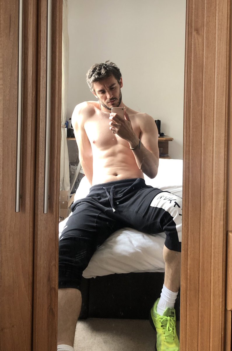 Şu yolunu bulur gerizekalilar beni...!  Günoo🏈🏐