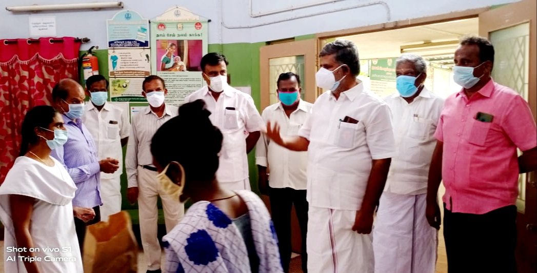 aks_aiadmk's tweet photo. இன்று சிறுமுகை #அரசு_ஆரம்ப_சுகாதார_நிலையத்தை ஆய்வு செய்தபோது...உடன் கோவை வடக்கு மாவட்ட துணை செயலாளர் #PT_கந்தசாமி அவர்களும் சிறுமுகை பேரூராட்சி கழக செயலாளர் #ரவிக்குமார் அவர்களும் இருந்தனர். https://t.co/BgfTJFDp8R