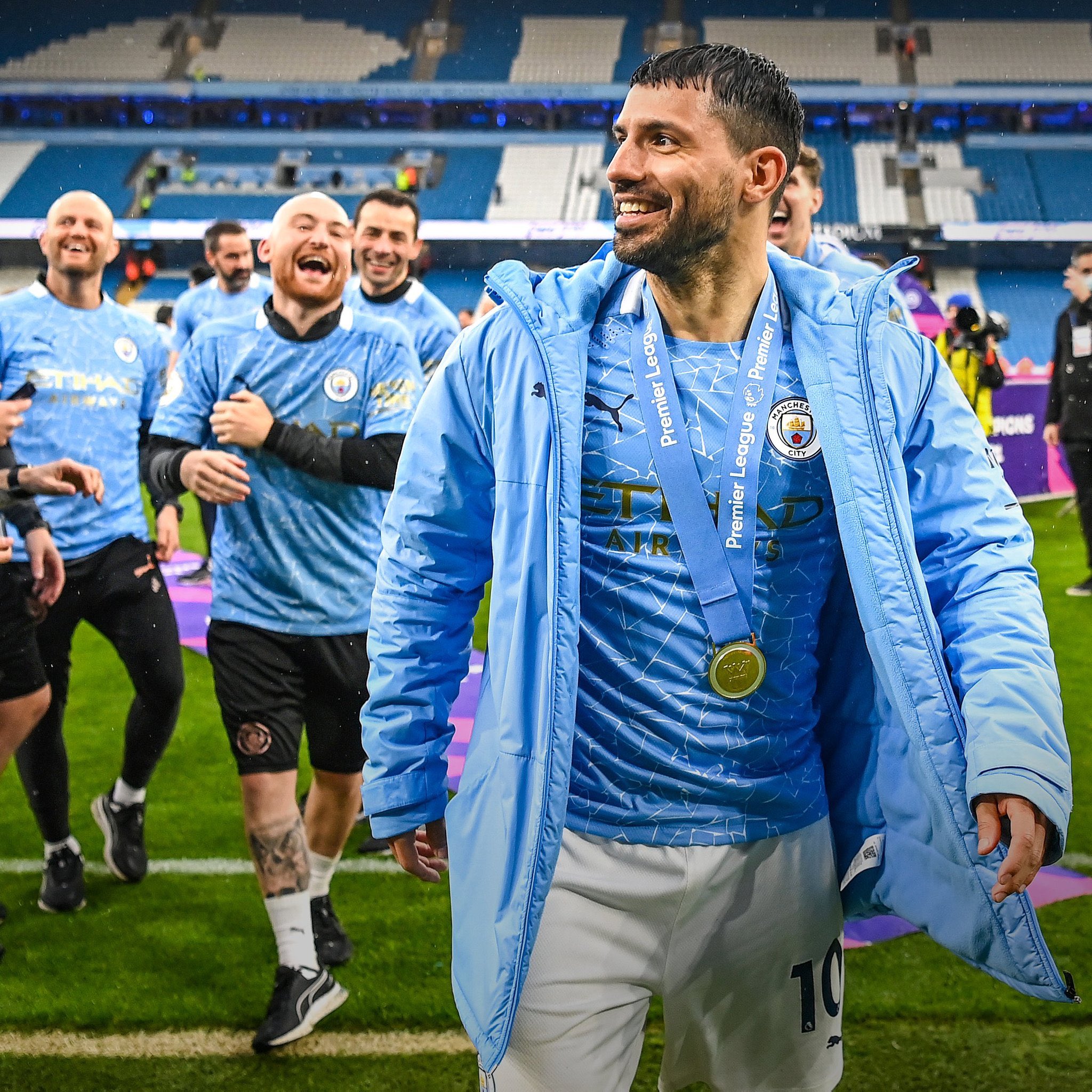 Happy 33rd birthday to Sergio Aguero 