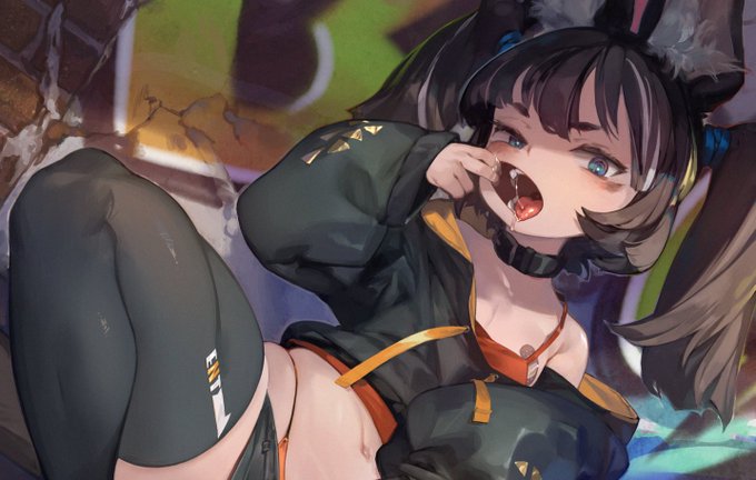 トリミングしたイラスト込みで再掲しますね。

けもみみとパーカーとパンツのイラスト合同誌「Crotch Chronicle Shroud」
参加させて頂いております～!
主催のナス氏! @NASU_e

特設サイト:https://t.co/pMvsoyavqL
販売所:https://t.co/hKqRh292Gq

素晴らしいイラスト達が詰まっている…ぞ… 