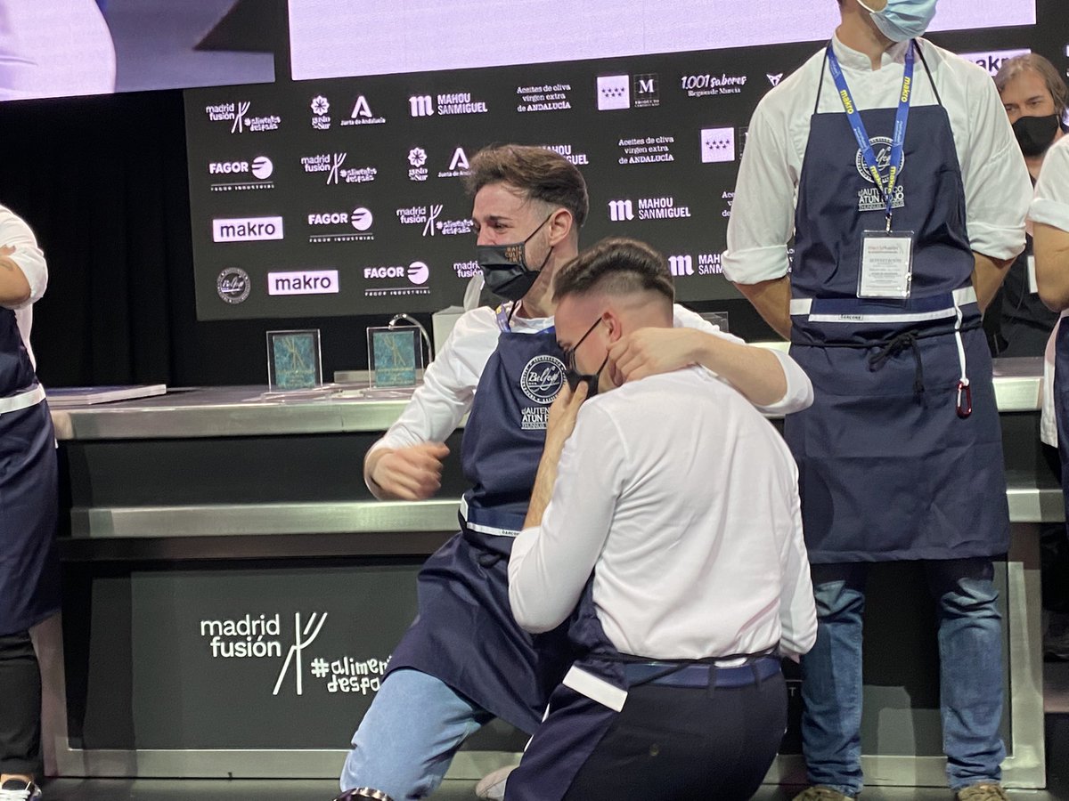 JCCapel's tweet photo. Cocinero  revelación @madridfusion  2021. Gran Premio @_Balfego  GANADORES Javier Sanz y Juan Sahuquillo Rte @canitasmaite  Enhorabuena!!!!! https://t.co/uhciIouEOd