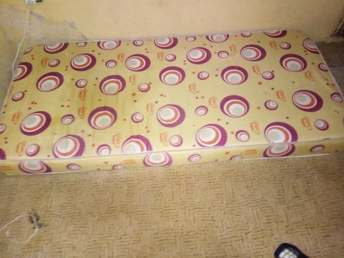 adivincci's tweet photo. There's a German rug for sale at the rate of 20k...Get in here,peeps.@ABUJAPLUG,@abujastreets,@sirdeq_abubakar,@dahmie2k,@deuce_ad,@dope_Nation02,@charliebeato and others should help me retweet or like mbok..07036249487 is the number to call or WhatsApp https://t.co/u5i8z1vBJ1