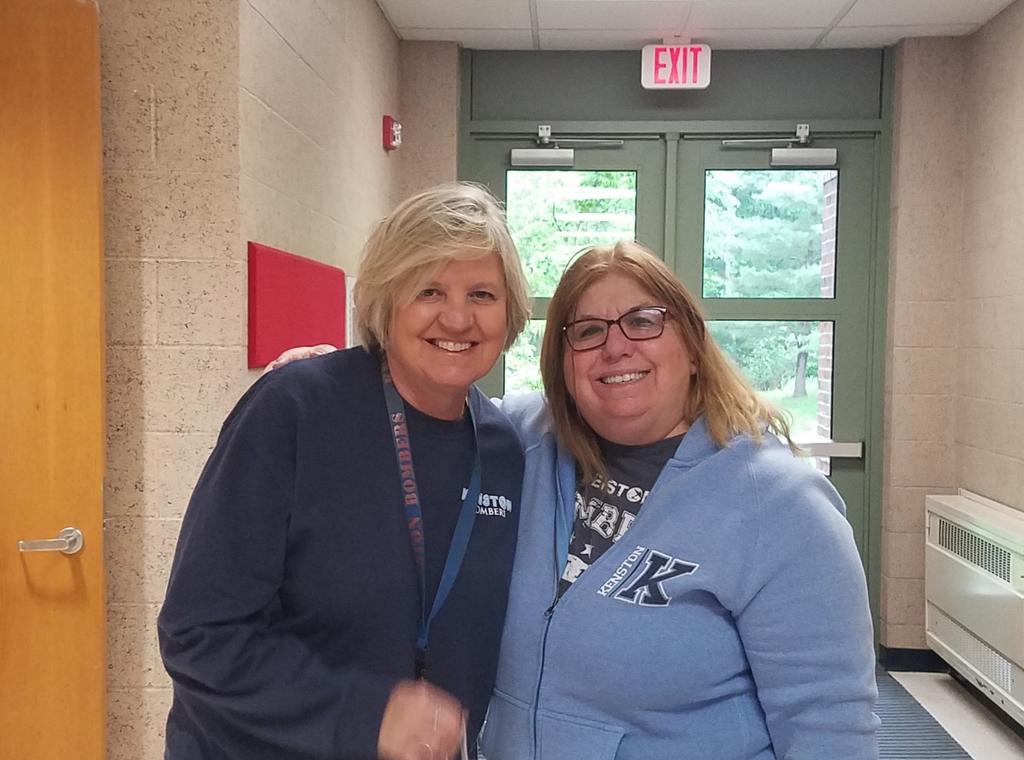 LynnRaphael's tweet photo. Congratulations to Mrs. M! This is her last day of teaching as an amazing PE teacher for 27 years @KenstonSchools @KenstonTES @KenstonTES_PE @cmaistros We will miss you! #bombersflytogether https://t.co/txeiNNeox7