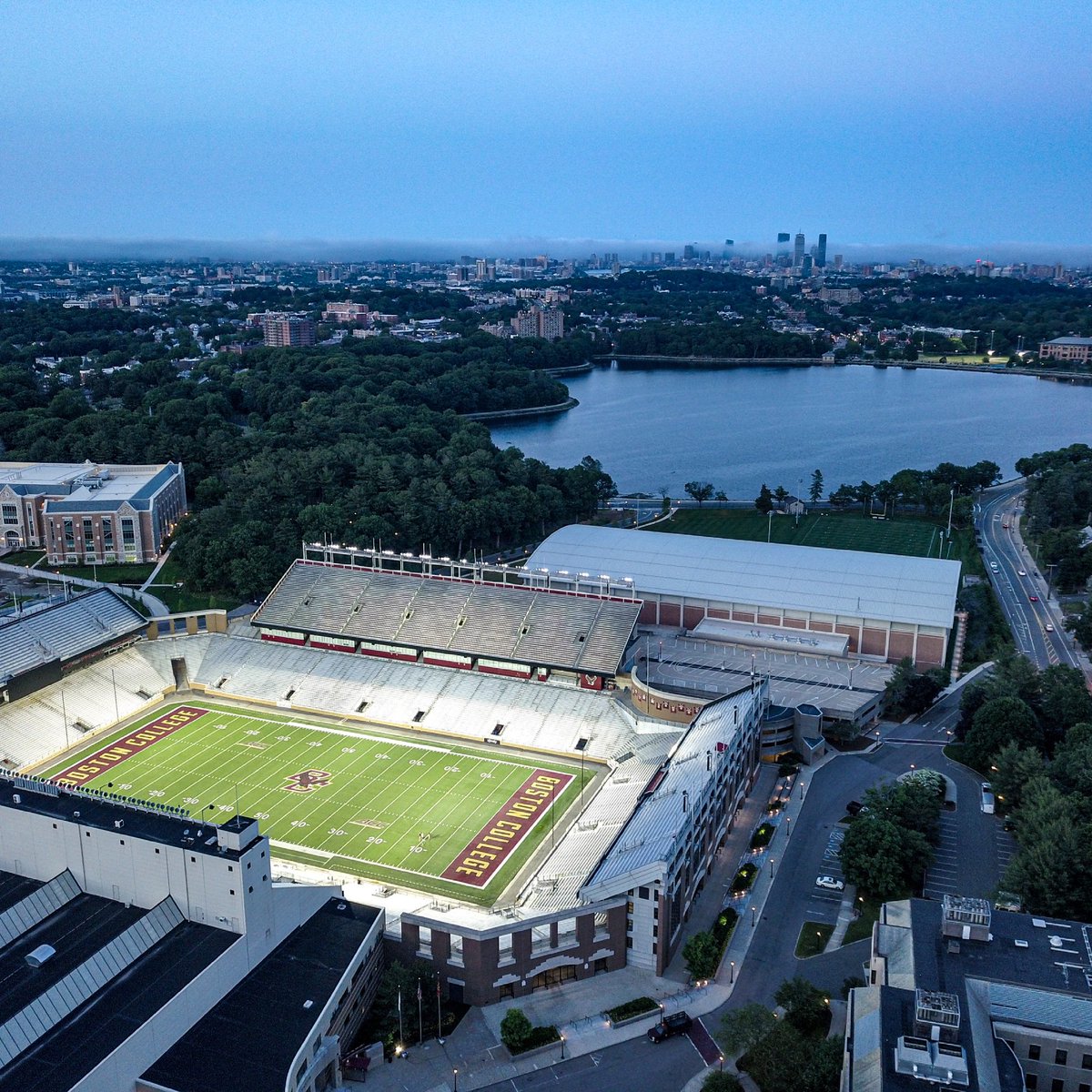 BCFootball's tweet photo. Boston at your fingertips https://t.co/SsM8WHJOPw