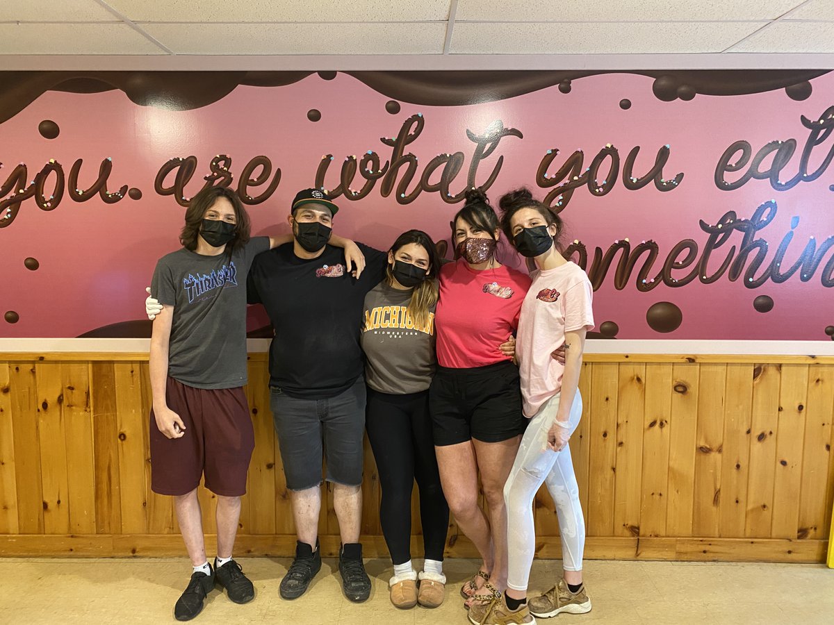 PropertyGuysCK's tweet photo. Don't let the 3rd St. bridge in Chatham being out, keep you from stopping by Sweet C's.  If you want to experience #donutdelicasy is, they're right across from TD bank! #supportlocal #supportlocalbusiness #ckont #bakedgoods #delicious #homemade https://t.co/CnxehAu7zN
