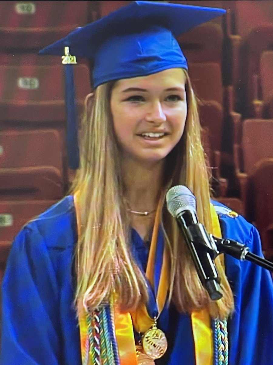 PRESAllStar's tweet photo. Congratulations to these two All Star Alumni— Ellie Joye and Carson Mozingo. Ellie and Carson are the Valedictorian and Salutatorian of the graduating class at Eastside High School! We are proud to say their education began here at Pelham Road! https://t.co/popcwUFX2G