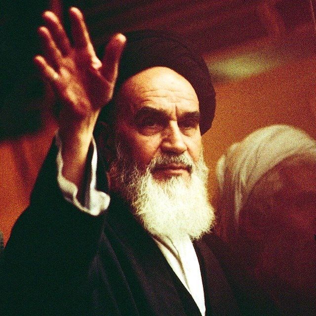 Syeda_Zainabz's tweet photo. حضرت امام خمینی (رہ) انبیاء (ع) کی روش اور طریقہ کار کے ذریعہ انسانوں میں معنوی اورمخفی خصلتوں کو بیدار کرتے تھے.
سید علی خامنہ ای
Leader of Revolution
Khomeini Anti Zionist
#Khomeini_TheGreatLeader https://t.co/W2Mif5EAvm