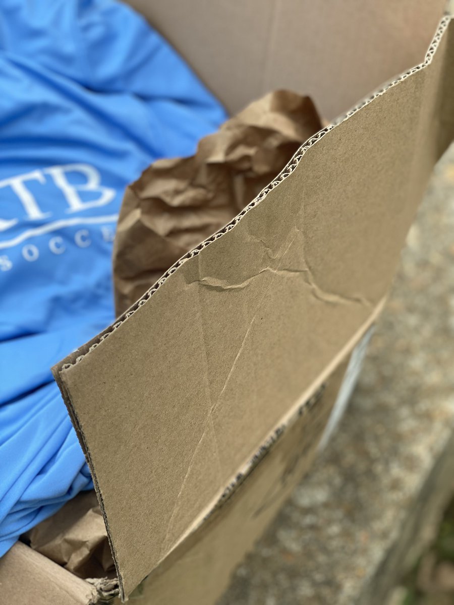 SUMMER THREADS ARE IN!!!👕 

#FNRTB #byhaliasoccer