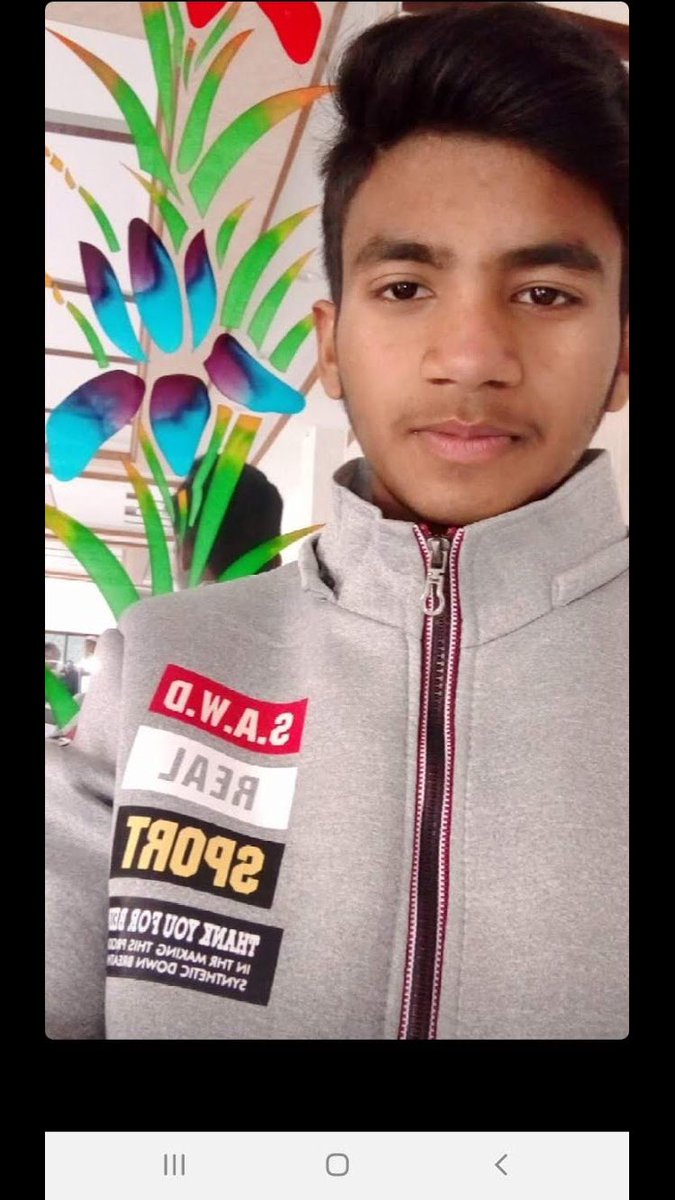 uzairkhaleq's tweet photo. Another beautiful student who was a topper from Roots riverview Rawalpindi committed suicide today due to exam pressure #Shafqatmehmood #cancelExamsSaveLives #CancelAllExams #studentcommitssuicide https://t.co/R4a7kmCl5b