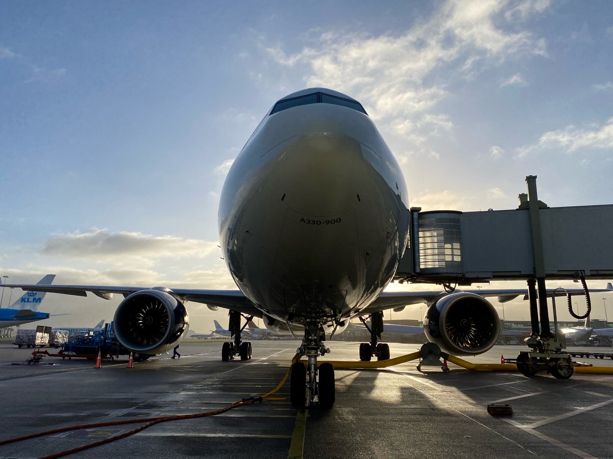 DALMECgov's tweet photo. We support the #FairandOpenSkies Act to preclude future foreign airlines seeking to operate to and from the United States from exploiting #FlagsofConvenience or undermining important labor standards. https://t.co/Thr3yxinsP