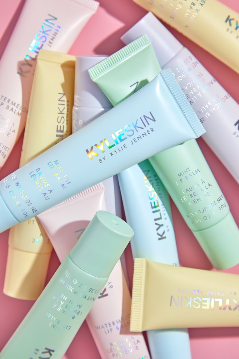KylieJenner's tweet photo. my @kylieskin limited-edition glossy lip balm sets are BACK!! https://t.co/n1uvmPB0xY https://t.co/XlURfw9wfh