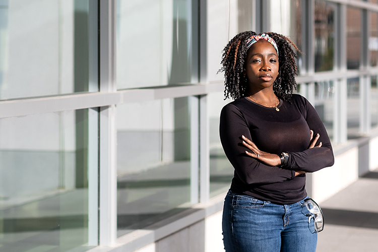 UWM's tweet photo. From studying #fossils and writing #operas to raising #perch and constructing #molecules, #UWM offers more than 1,000 undergraduate research opportunities each year. Get a glimpse of some #UWMResearch conducted by our students ⬇️
https://t.co/xWhSbXr9LU https://t.co/L7G3wNKvEO