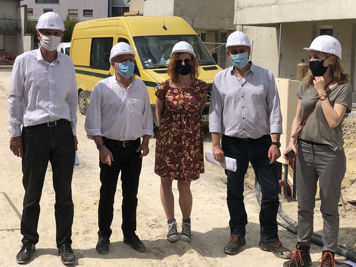 Immocoop's tweet photo. Visite de chantier de notre opération Racine à Betheny avec M le Maire Alain Wanschoor et son adjoint.@wanschooralain @LaurentGondel @GrandReims https://t.co/g4fpOtP4L8