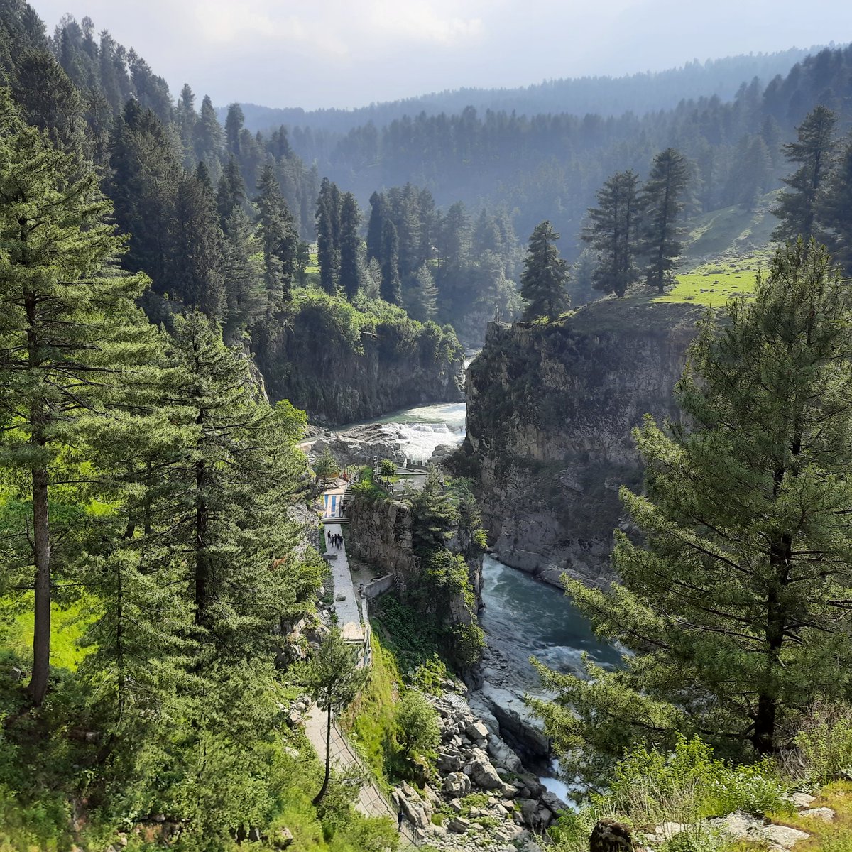ImranNDar's tweet photo. Aharbal, Kulgam. https://t.co/UCQvMgfbKK