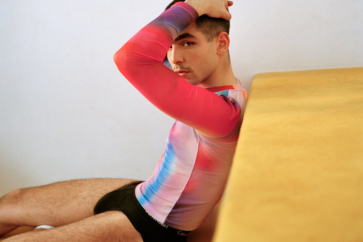 CampecheDailyN1's tweet photo. #CDNlifeStyle #CDNout
ELITE’S OMAR AYUSO STARS IN CALVIN KLEIN UNDERWEAR #pride CAMPAIGN
https://t.co/OKdFuBOJwT https://t.co/0CtfMSPlaZ