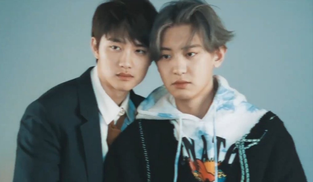 loeyspie's tweet photo. Ah so soft . So soft. Softest ): ☁️
#chanyeol_tracking #chanyeol
#do_tracking #DO
#exo #DONT_FIGHT_THE_FEELING https://t.co/opJP0NnUGk