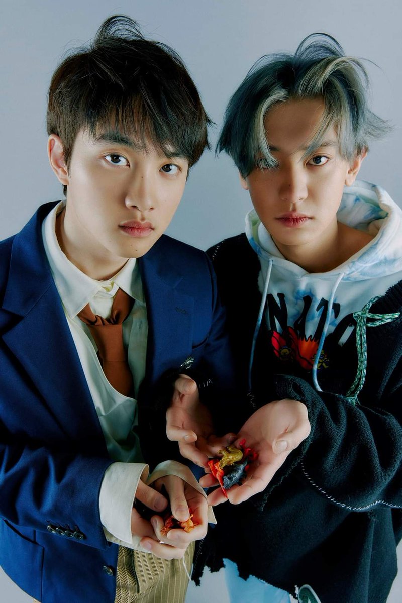 EXO9FANS's tweet photo. [OFICIAL]{020621}

Actualización de las cuentas oficiales de #EXO con #CHANYEOL y #KYUNGSOO  

PARALLEL UNIVERSE
EXO 엑소 Special Album [DON'T FIGHT THE FEELING]
🎧 2021.06.07. 6PM KST
⬇️

#CHANYEOL_Tracking #DO_Tracking #EXO_Tracking #찬열 #디오 #엑소 #DONT_FIGHT_THE_FEELING https://t.co/DuxfnVIsts