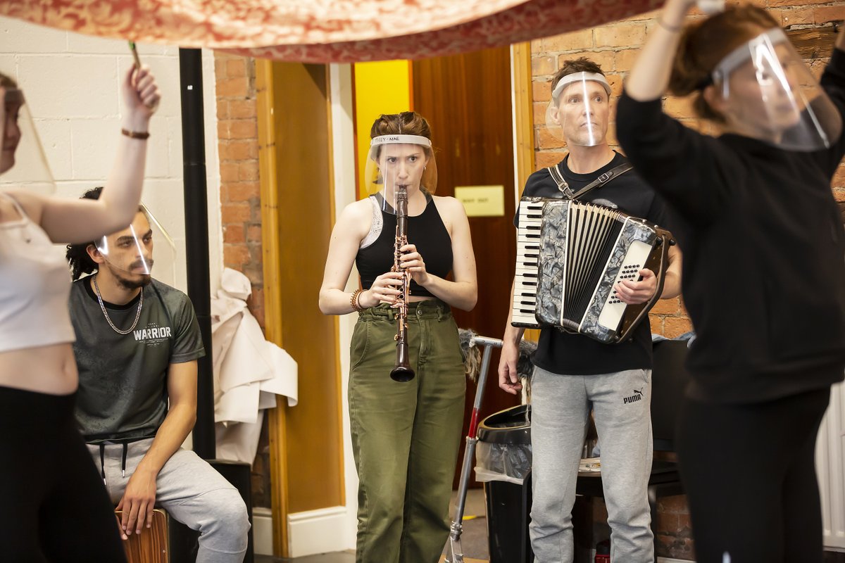 First Look: #DTTheWindintheWillows in rehearsal🐭🐸🦡

Our cast have been having fun this week creating our family favourite, showing this summer.

To join our ticket waiting list, call our Box Office, Tue - Sat, 10am-2pm.

View full album: tiny.cc/0yeytz

📸Pamela Raith