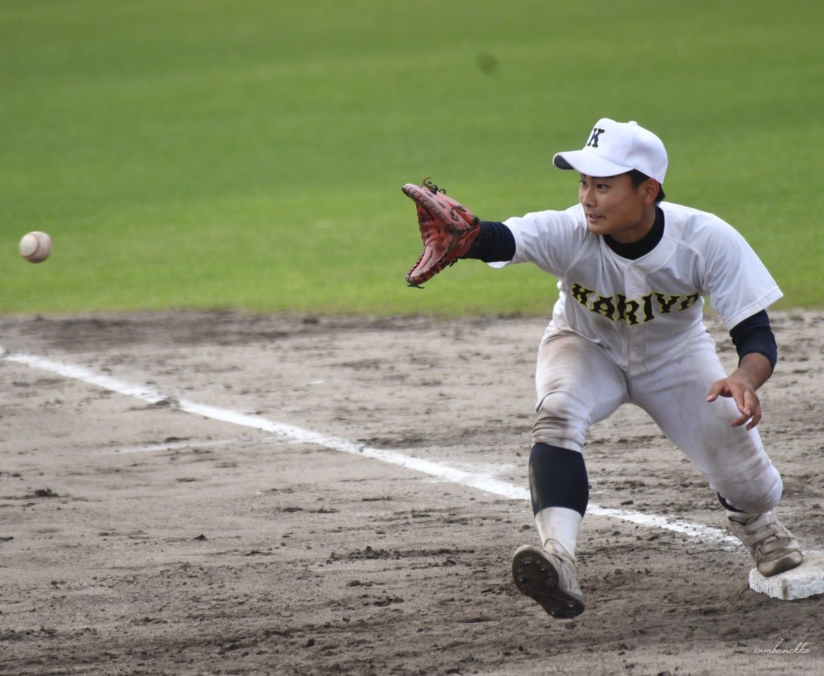 Iambanekko's tweet photo. 繋ぐ想い、挑む夏。②

2018日本少年野球選手権大会(全国)出場
#岡崎中央ボーイズ #OBBC

池下  孔   [二塁  #東邦 3年]
足立進悟 [投手  #国府 3年]
本間拓真 [一塁  #刈谷 3年]
杉山  諒   [右翼 #愛産大三河 3年] https://t.co/8bFFKprqU8