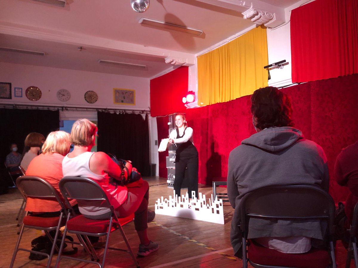 Had a fantastic return to live events with <a href="/Paper_Smokers/">Paper Smokers 🎭</a> and #diaryofanexpat last night! We have released￼ a limited about of tickets. Don’t miss out! eventbrite.co.uk/e/diary-of-an-…