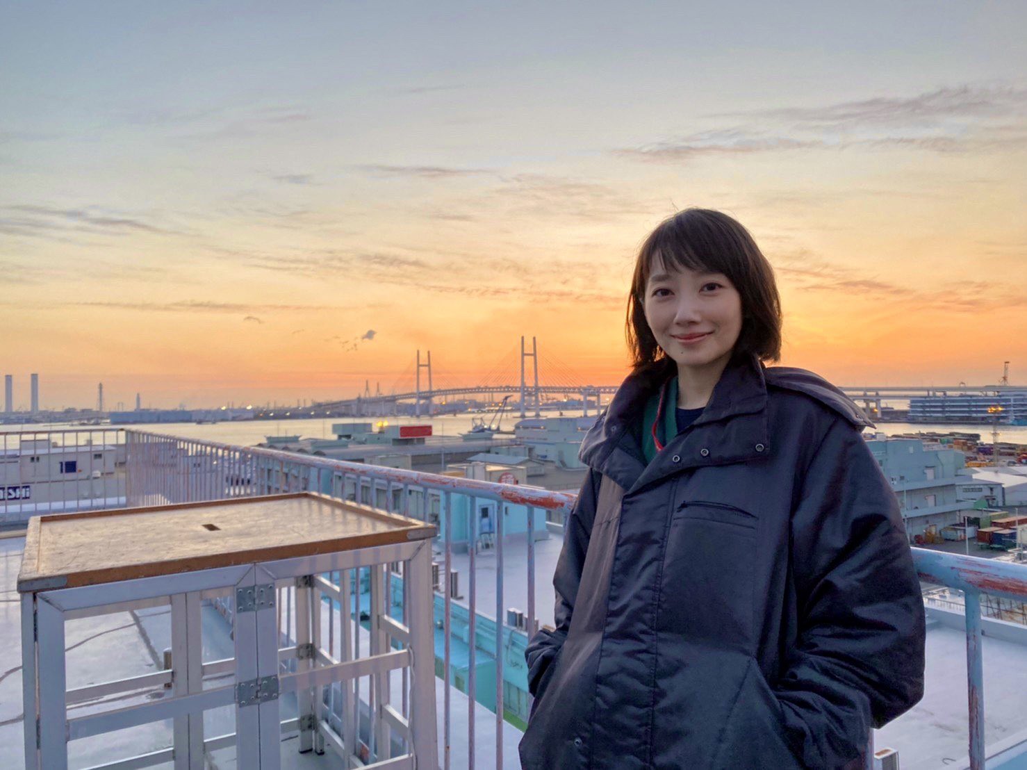 公式 ナイト ドクター フジ月9 最終回9月13日 月 放送 綺麗な朝焼けと波瑠さんをお裾分け 早起きは大変ですが 朝日を見れると嬉しいですね 明日も良い1日になりますように ナイトドクター 6月21日放送 波瑠 フジテレビ 月9