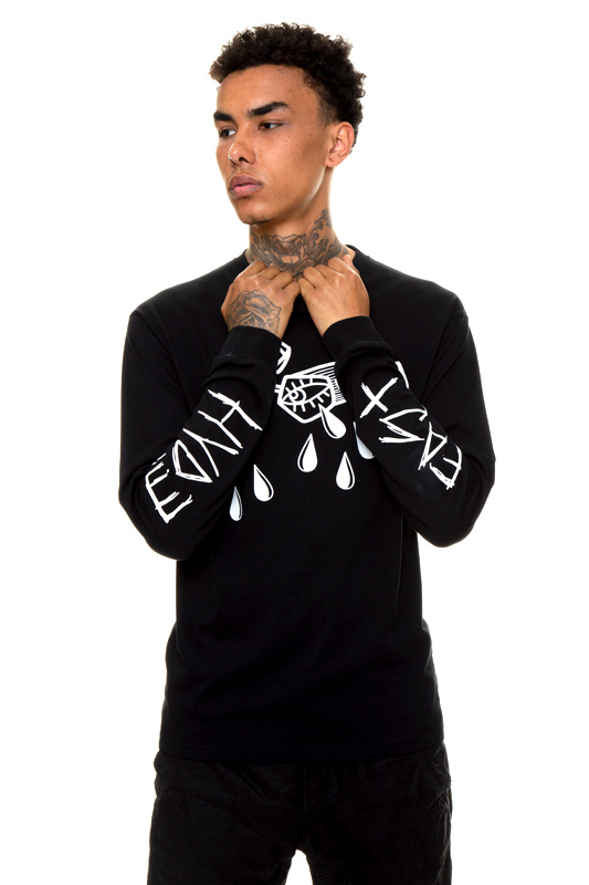 Long sleeve tee anyone? ⁠
⁠
Check the Out Of Sight tee at hydefastlondon.com/product/men/ma…  ⁠
⁠
#outofsight #outofmind #oddseeingeyes #tshirt #longsleevetee #london #londonstyle #bedifferent #beoriginal #originaldesign #design #streetwear #hydefastlondon #tattoowear #tattoostyle ⁠