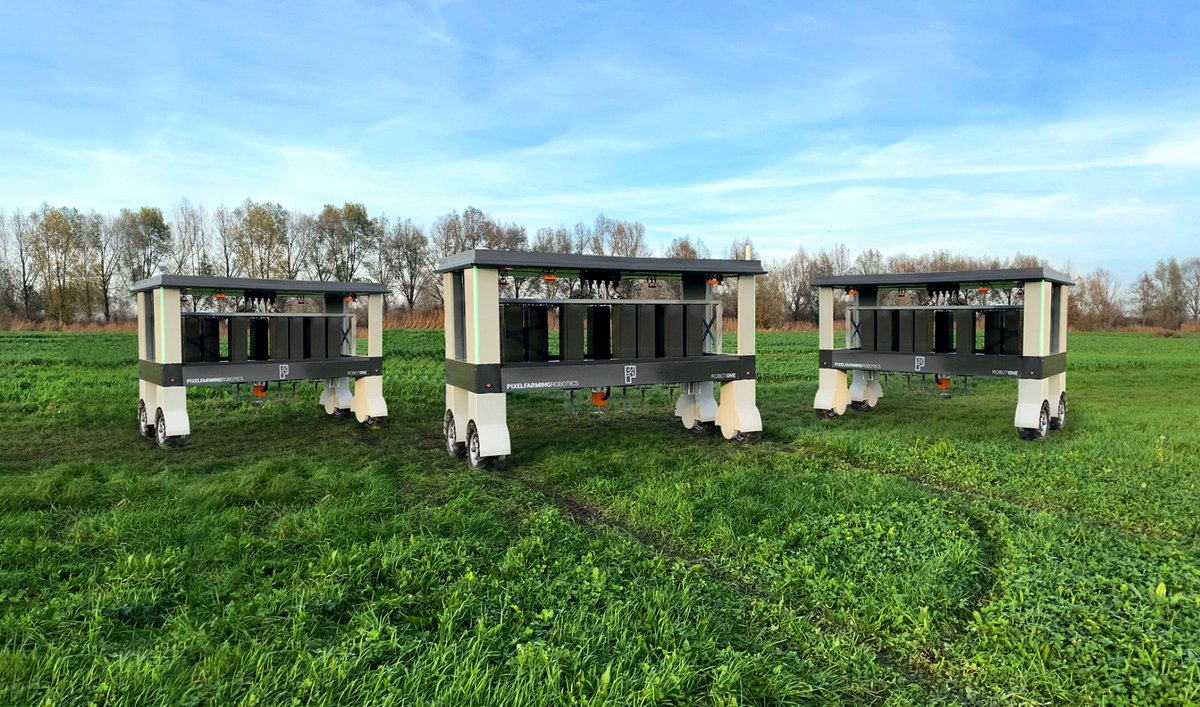lenvbrabant's tweet photo. Robots #inbrabant voor het verduurzamen van de landbouw? Het antwoord op de schaarste op landarbeiders en het verbod op chemische bestrijdingsmiddelen #pixelfarming @AgriFoodCapital @AgriFoodIn lees het artikel: https://t.co/sLYVIjHwOR https://t.co/TpLkdZvbsA