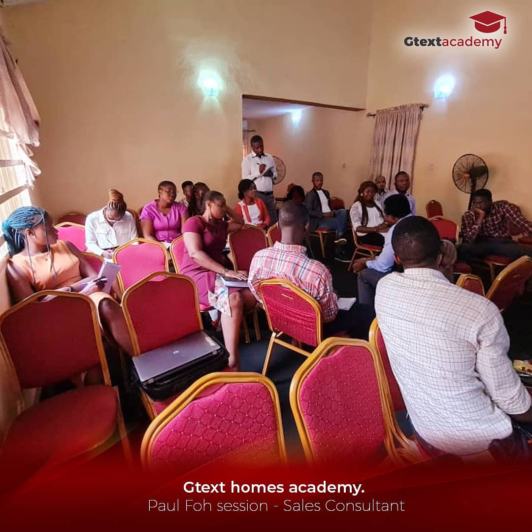 gtexthomes's tweet photo. Today's Sales Training session with @paulfoh a seasoned Sales Consultant was mind-blowing & timely as always.
The Art of Selling ruthlessly was made much more simpler.
Proudly sponsored by GTEXT HOMES ACADEMY @gtexthomes
What a mindset shift session! 🧠
#gtext #salestraining https://t.co/Caccvujw3v